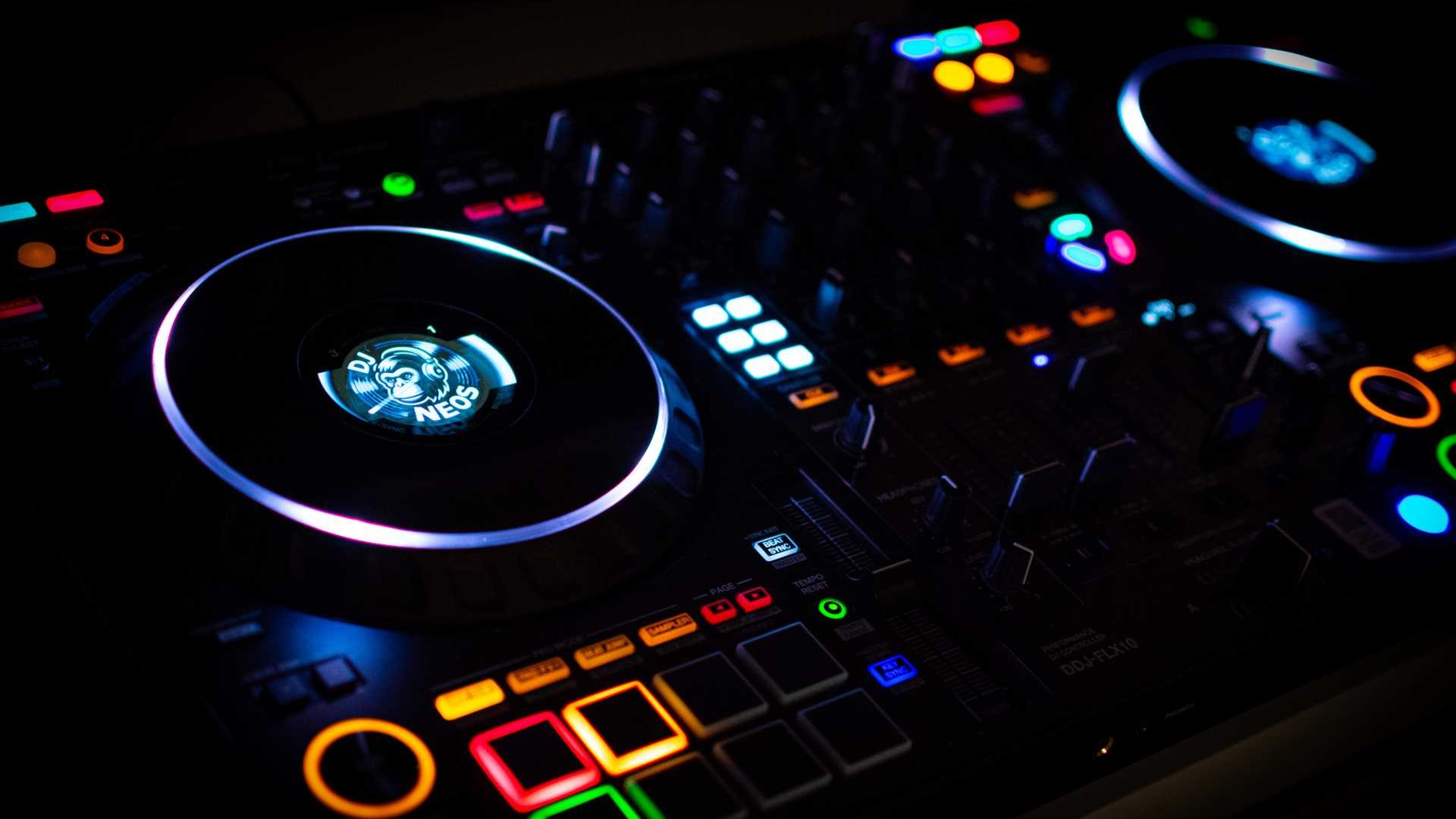 DJ Neos